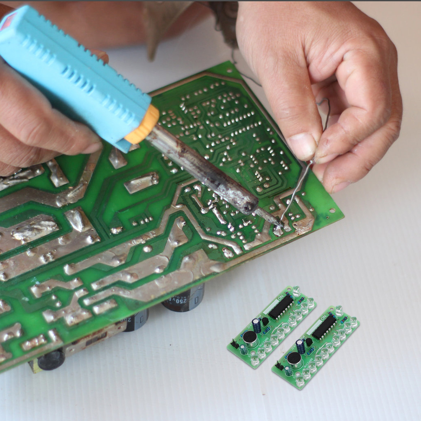 Kit de Soudure LED à Contrôle  - Diy With Electronics avis et prix
